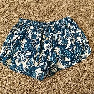 H&M Tropical Leaf Shorts- Sz 4